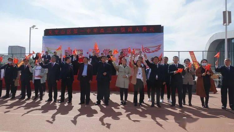 蔡丽津一首《心痛的恋歌》伤感唯美